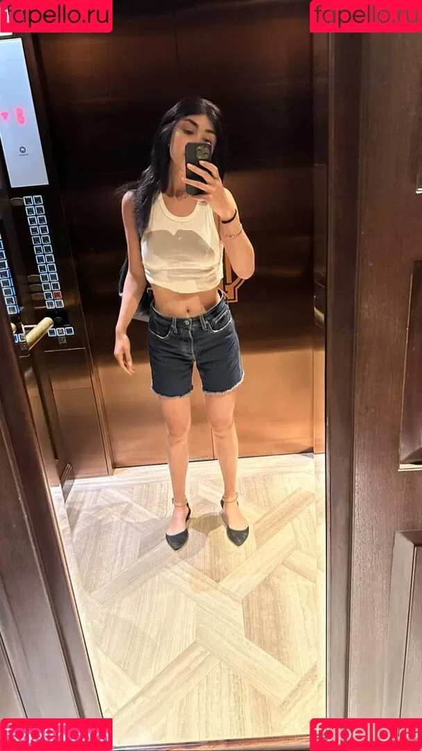Alexa Mansour Onlyfans Photo Gallery 