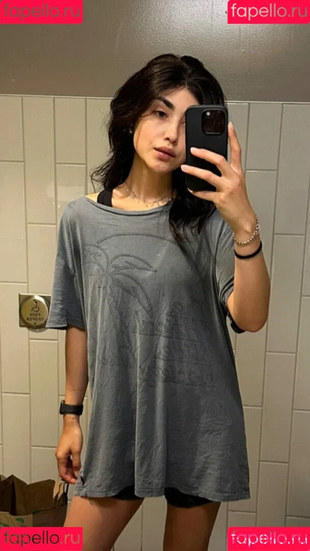 Alexa Mansour Onlyfans Photo Gallery 