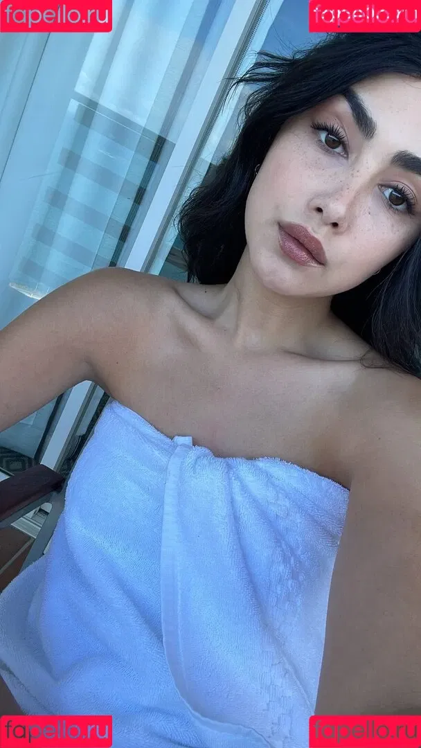 Alexa Mansour Onlyfans Photo Gallery 