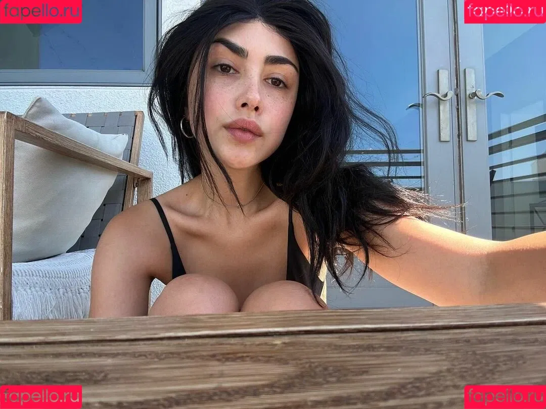 Alexa Mansour Onlyfans Photo Gallery 