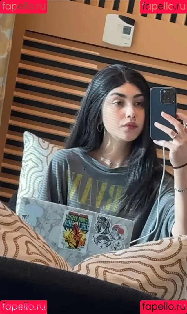 Alexa Mansour Onlyfans Photo Gallery 