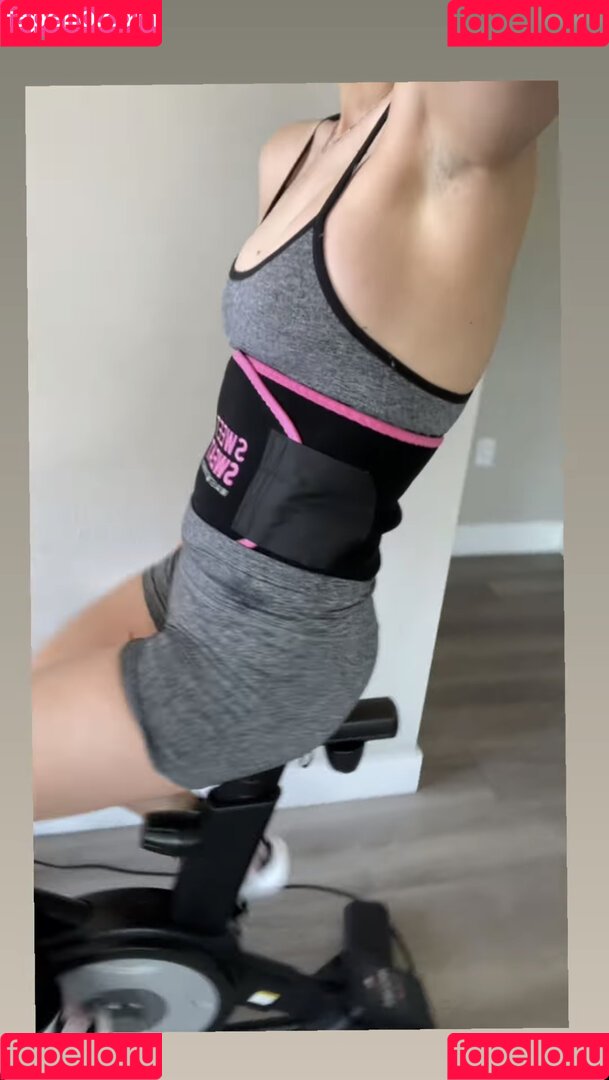 Alexa Mansour Onlyfans Photo Gallery 