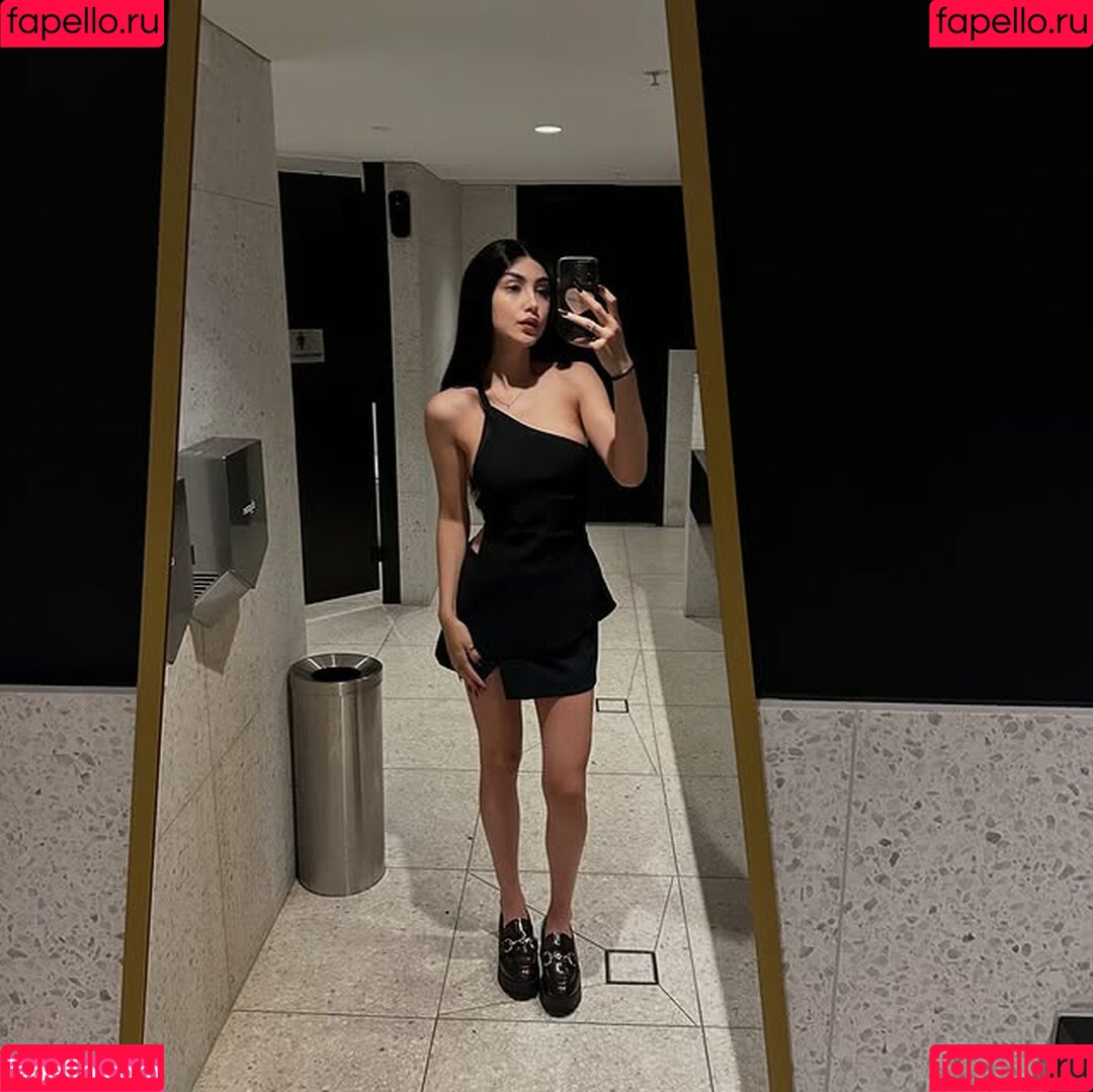 Alexa Mansour Onlyfans Photo Gallery 