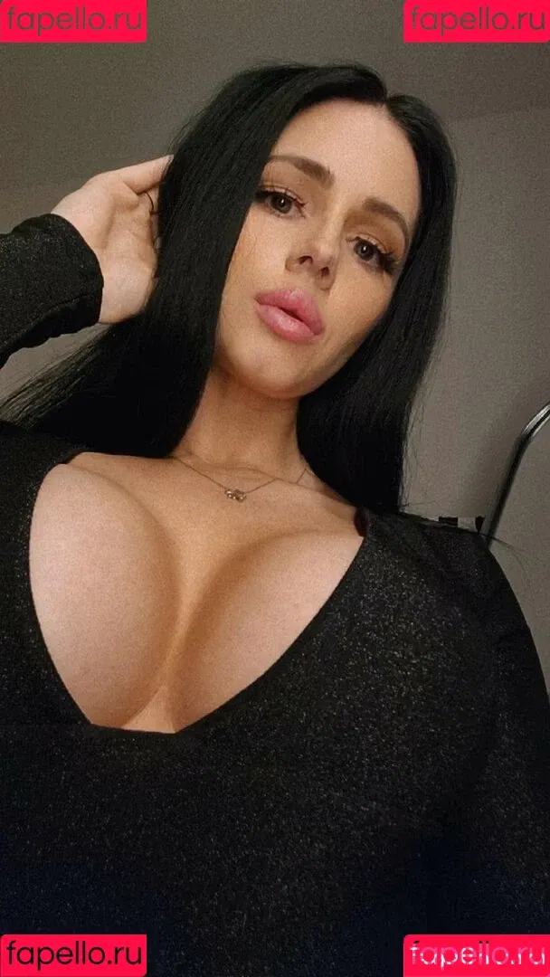 beckatv Onlyfans Photo Gallery 