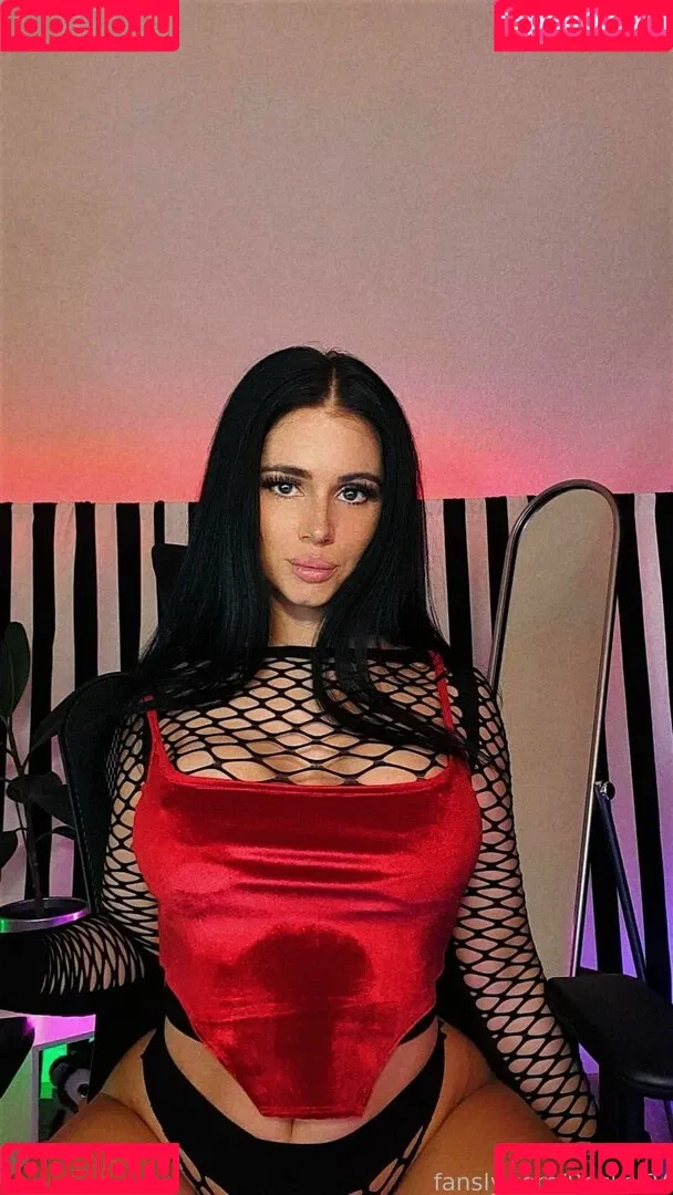 beckatv Onlyfans Photo Gallery 