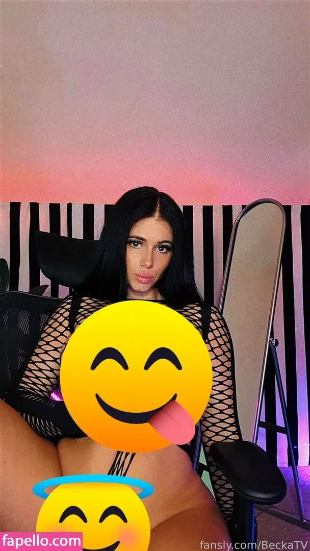 beckatv Onlyfans Photo Gallery 