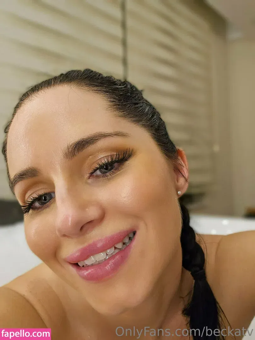 beckatv Onlyfans Photo Gallery 