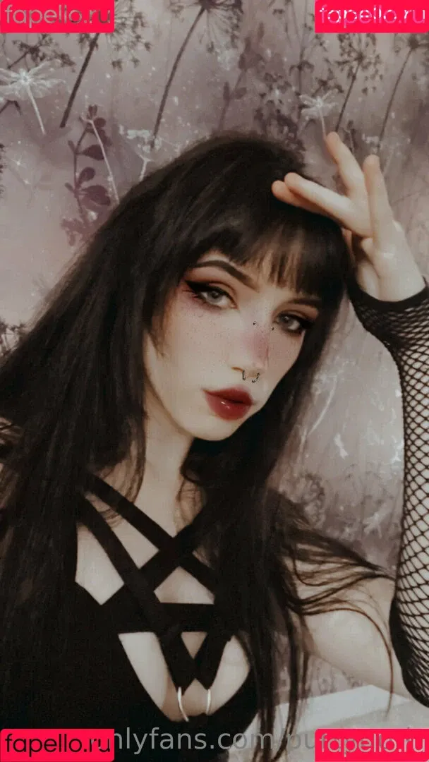 Purtygoth Onlyfans Photo Gallery 