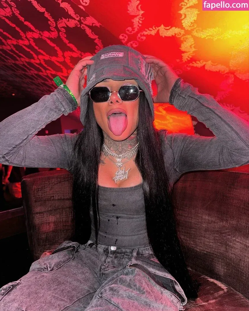 Purtygoth Onlyfans Photo Gallery 