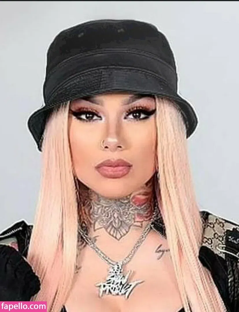 Purtygoth Onlyfans Photo Gallery 