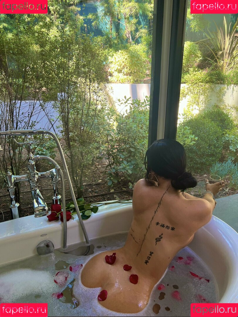 Taylor Nicole Chambers Onlyfans Photo Gallery 