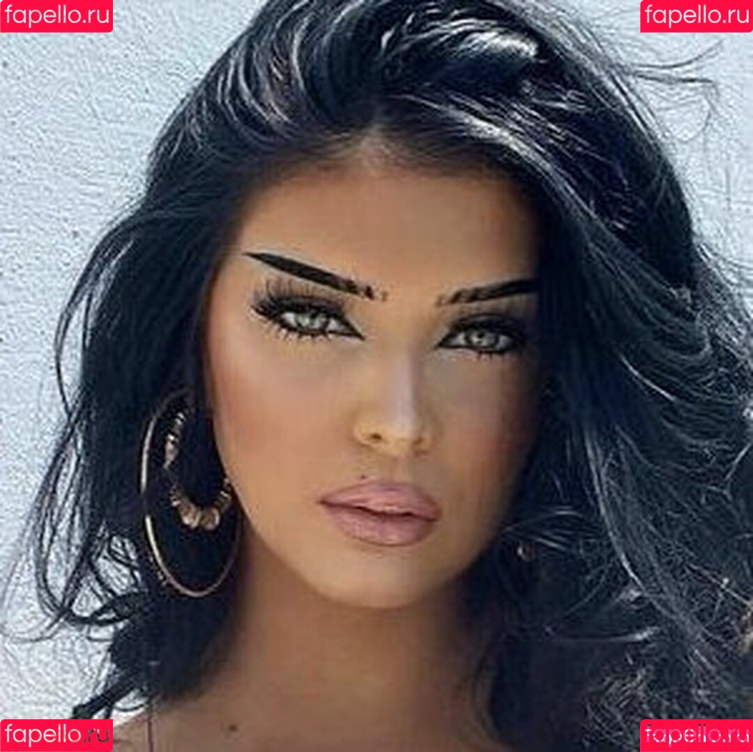 Taylor Nicole Chambers Onlyfans Photo Gallery 