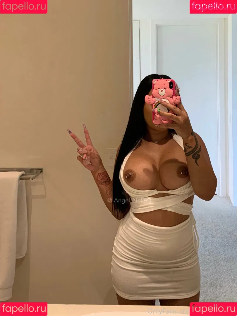 e30princessvip Onlyfans Photo Gallery 