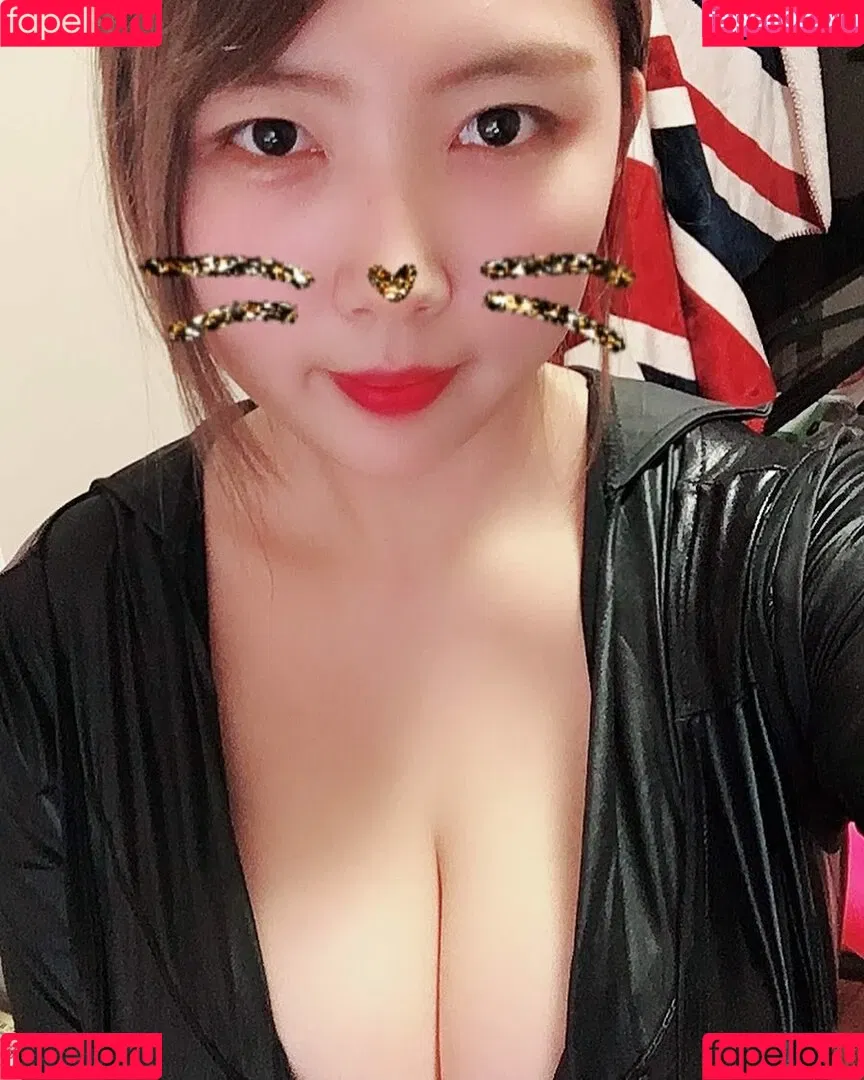 Velvet_7 Onlyfans Photo Gallery 