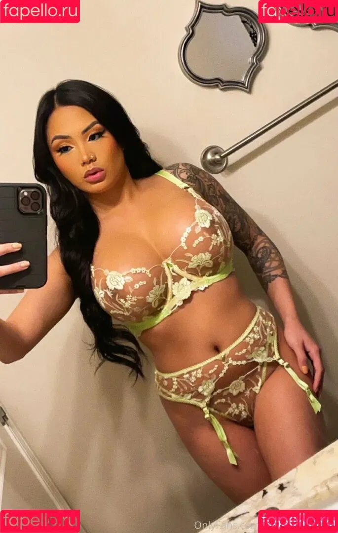svetavonsavage Onlyfans Photo Gallery 