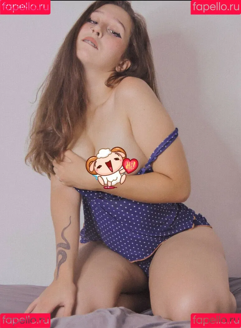 Tsuki Chan Onlyfans Photo Gallery 