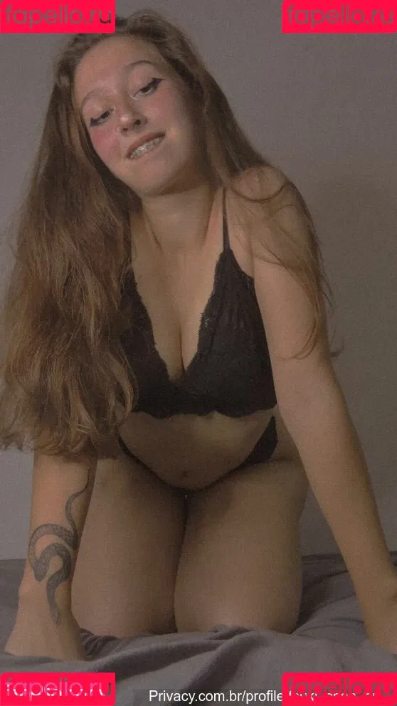 Tsuki Chan Onlyfans Photo Gallery 