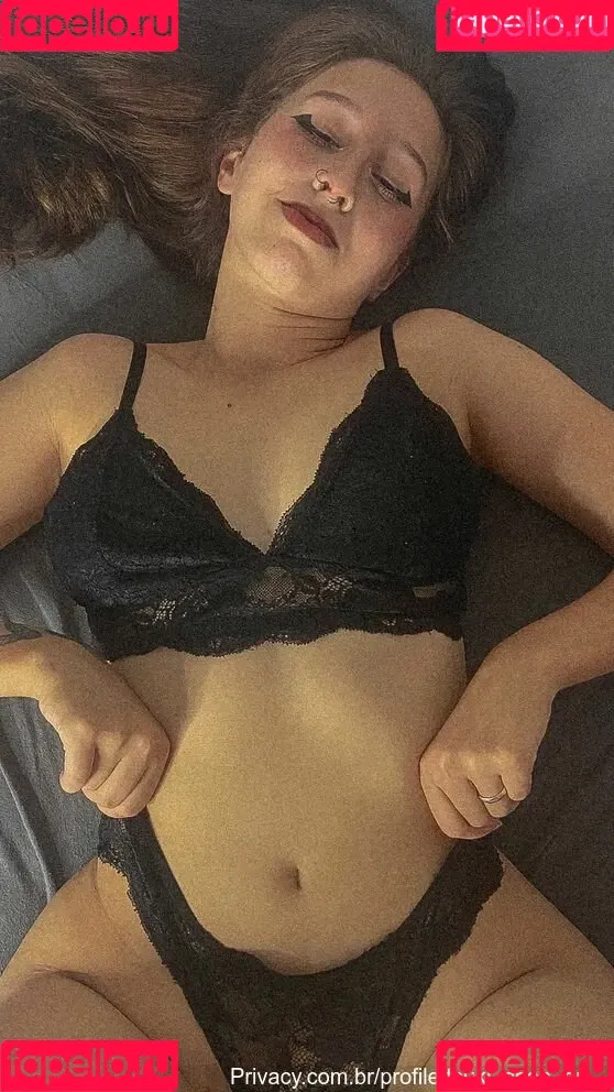 Tsuki Chan Onlyfans Photo Gallery 