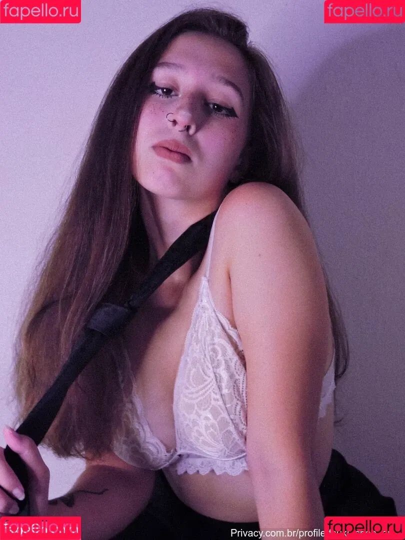 Tsuki Chan Onlyfans Photo Gallery 