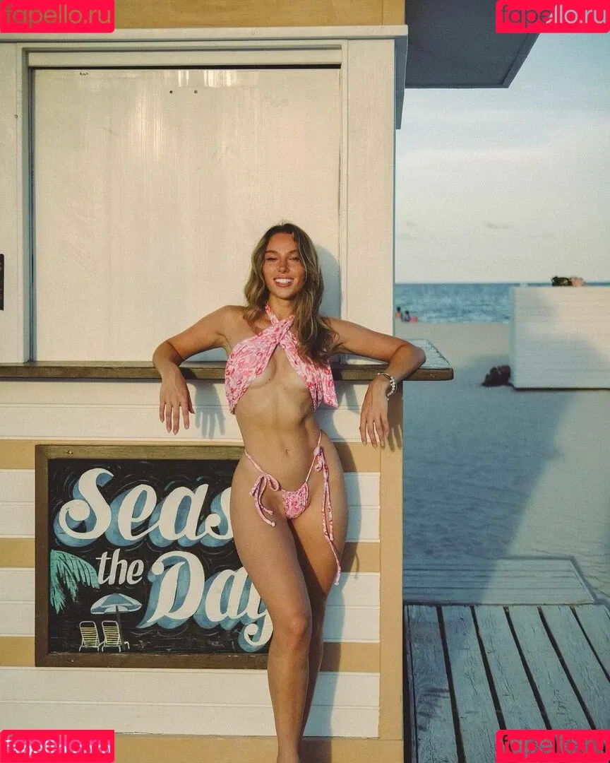 Victoria Lynn Myers Onlyfans Photo Gallery 