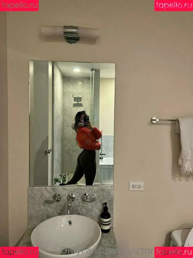 Victoria Lynn Myers Onlyfans Photo Gallery 