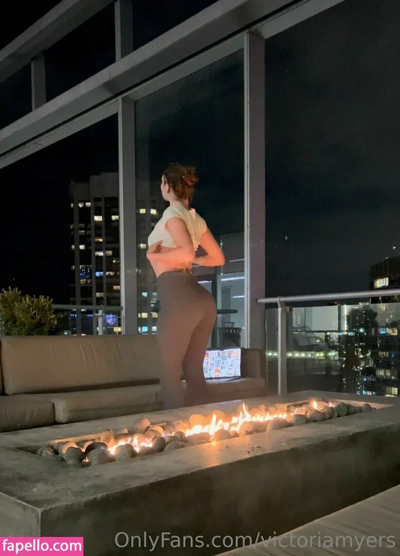 Victoria Lynn Myers Onlyfans Photo Gallery 