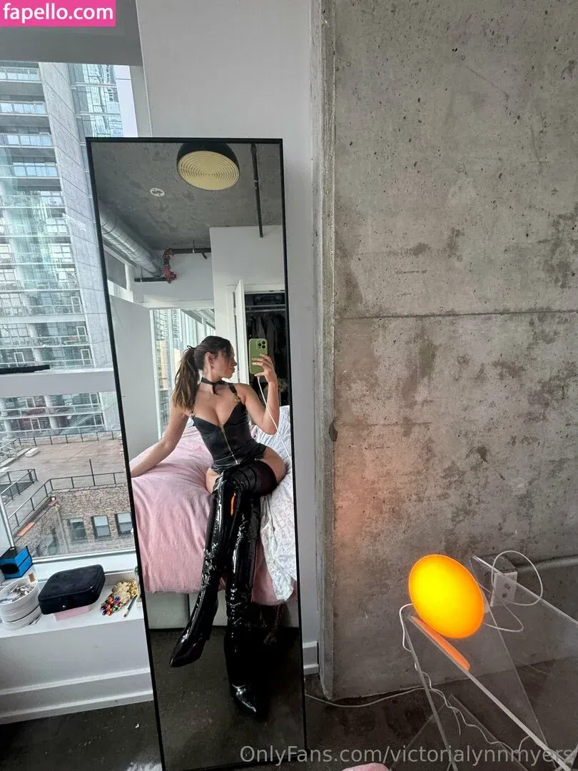 Victoria Lynn Myers Onlyfans Photo Gallery 