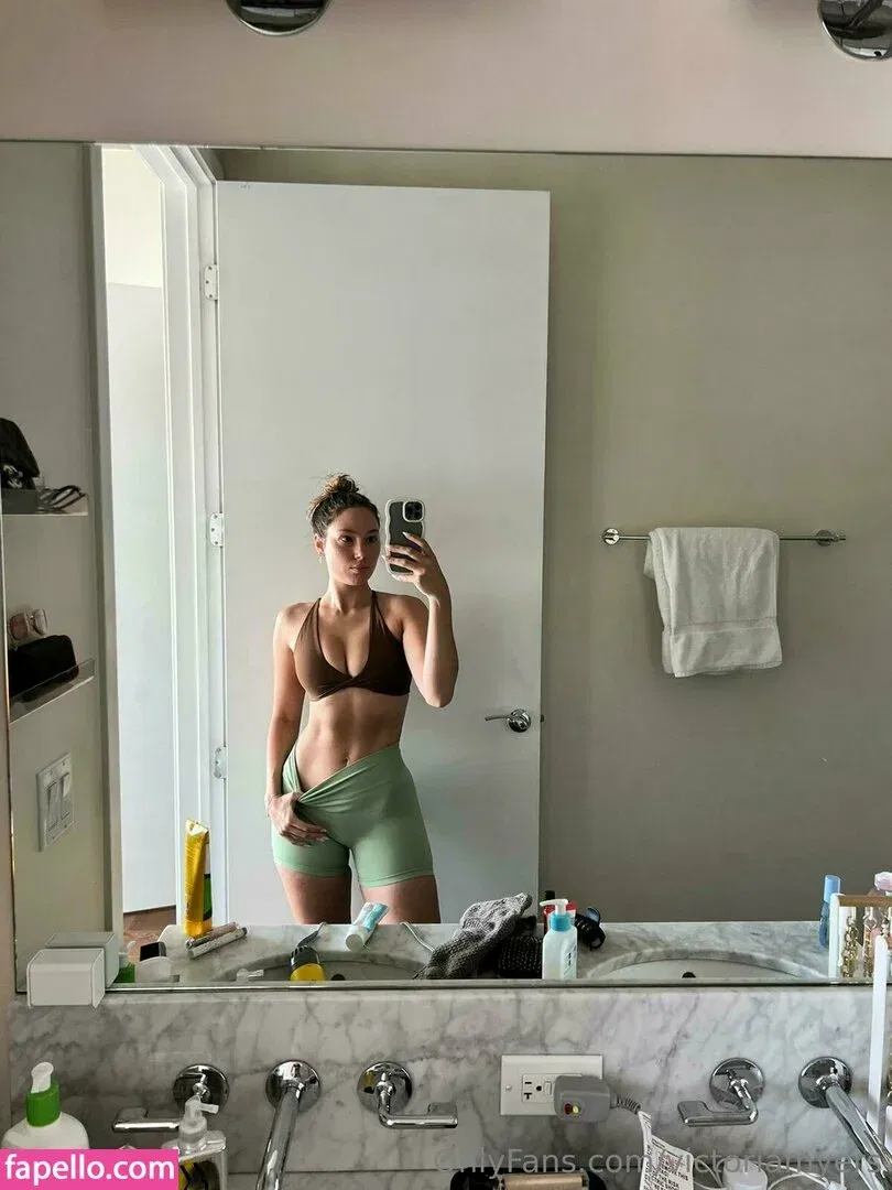 Victoria Lynn Myers Onlyfans Photo Gallery 