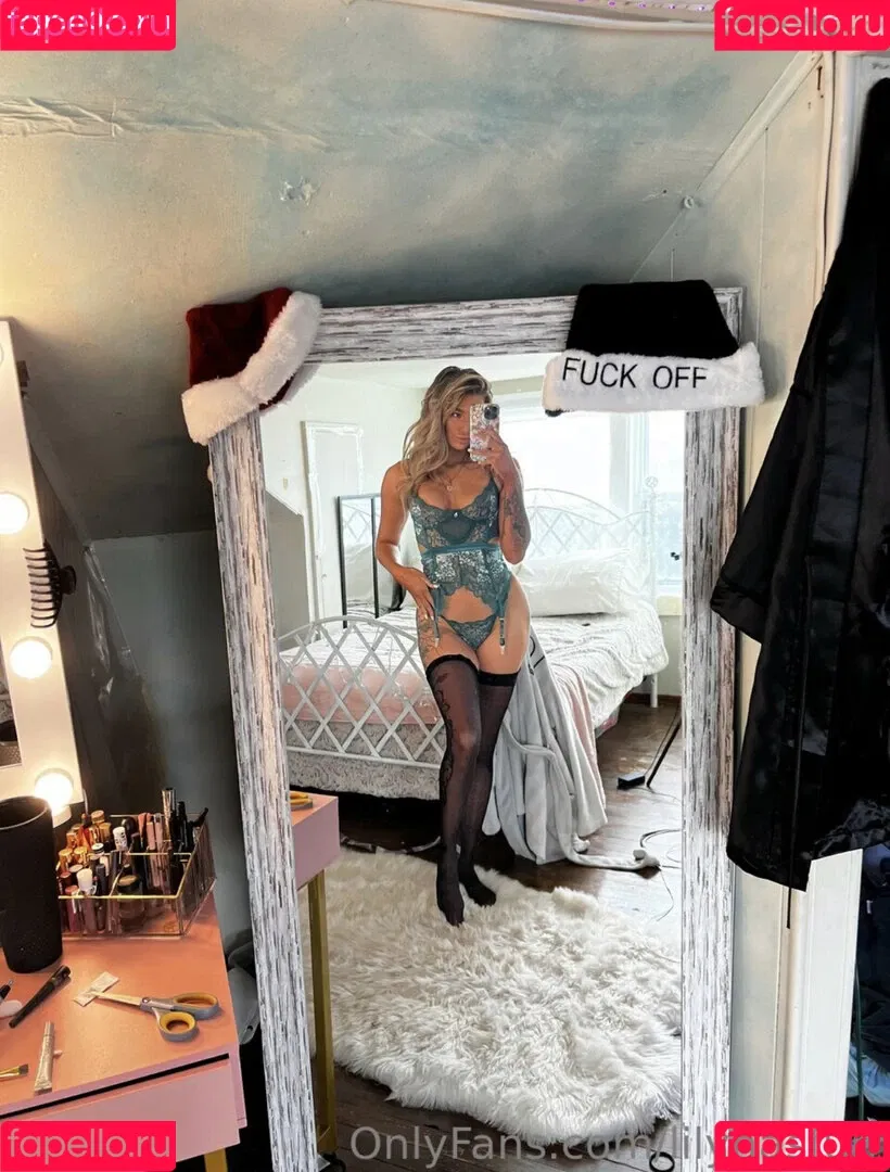 lilyhasfun Onlyfans Photo Gallery 