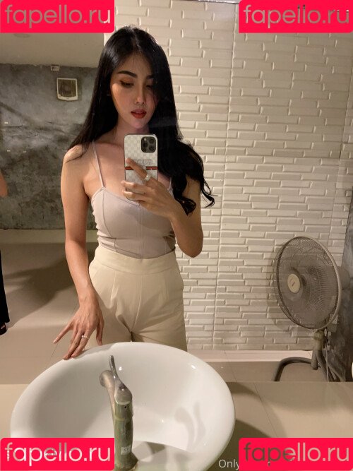 Pimpattama Onlyfans Photo Gallery 