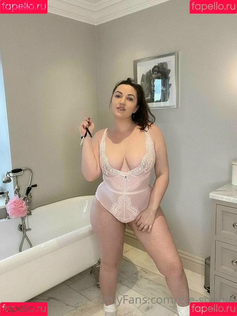 gfe-sophie Onlyfans Photo Gallery 