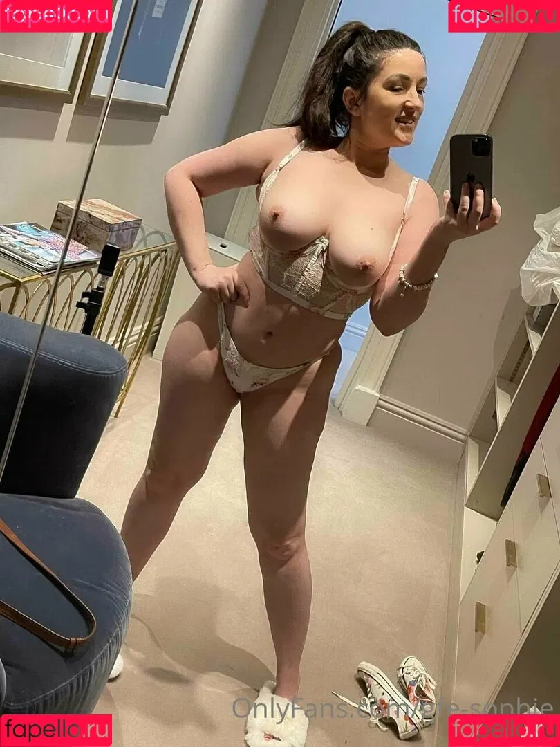 gfe-sophie Onlyfans Photo Gallery 