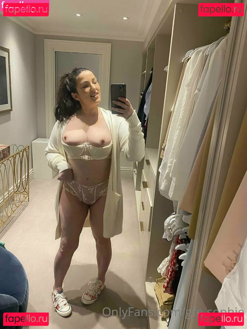 gfe-sophie Onlyfans Photo Gallery 