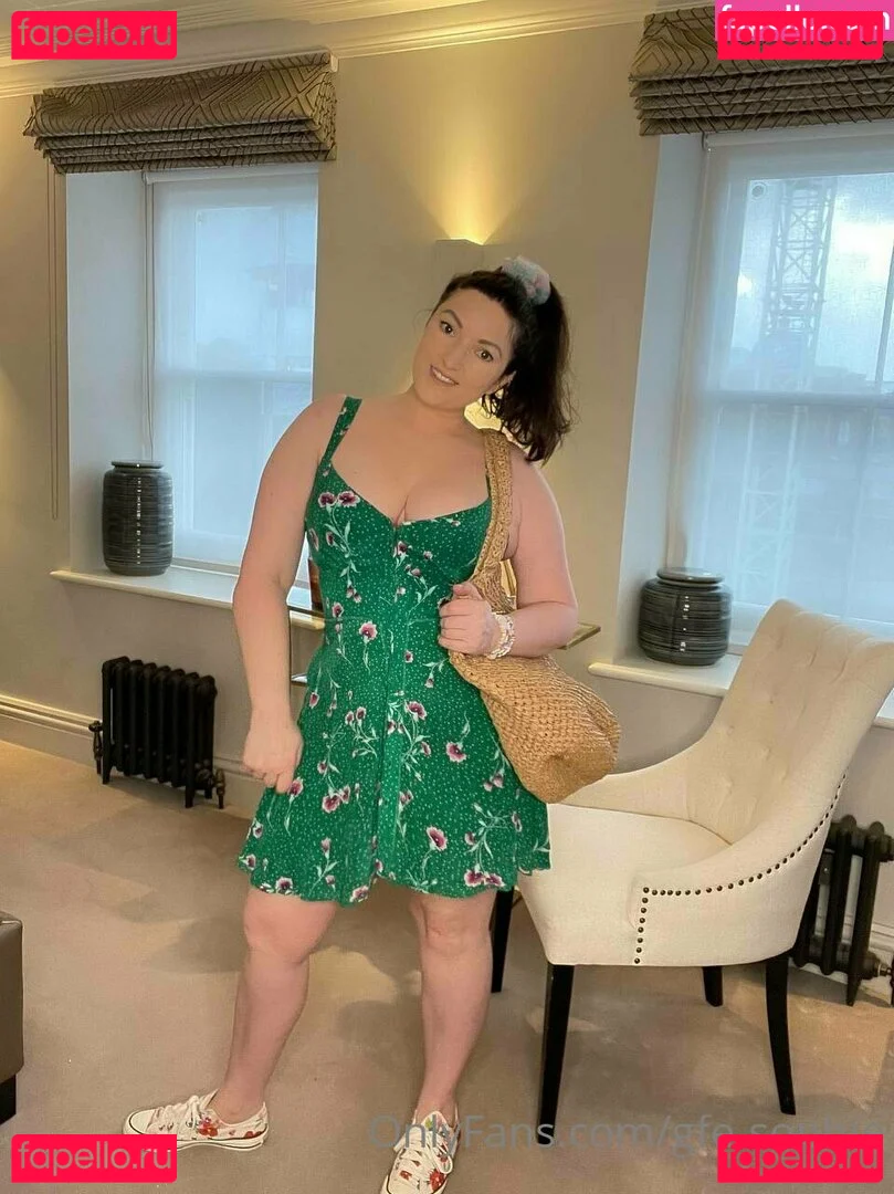 gfe-sophie Onlyfans Photo Gallery 