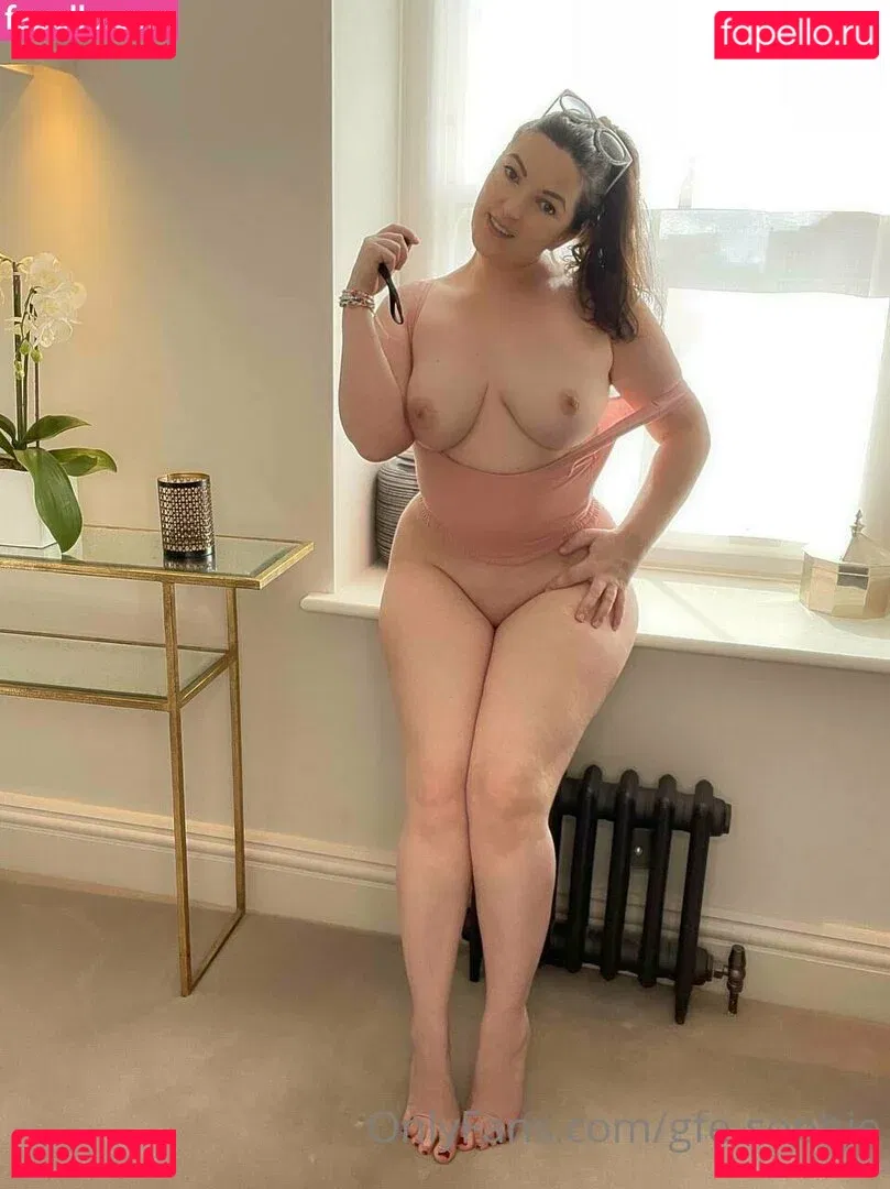 gfe-sophie Onlyfans Photo Gallery 