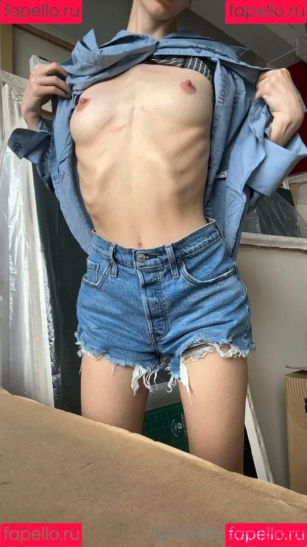 dineydoeslife Onlyfans Photo Gallery 