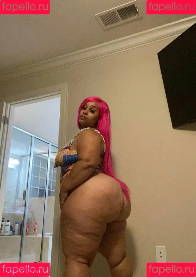 PinkyXXX Onlyfans Photo Gallery 