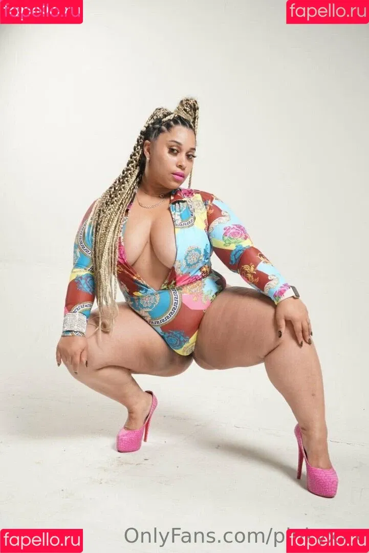 PinkyXXX Onlyfans Photo Gallery 