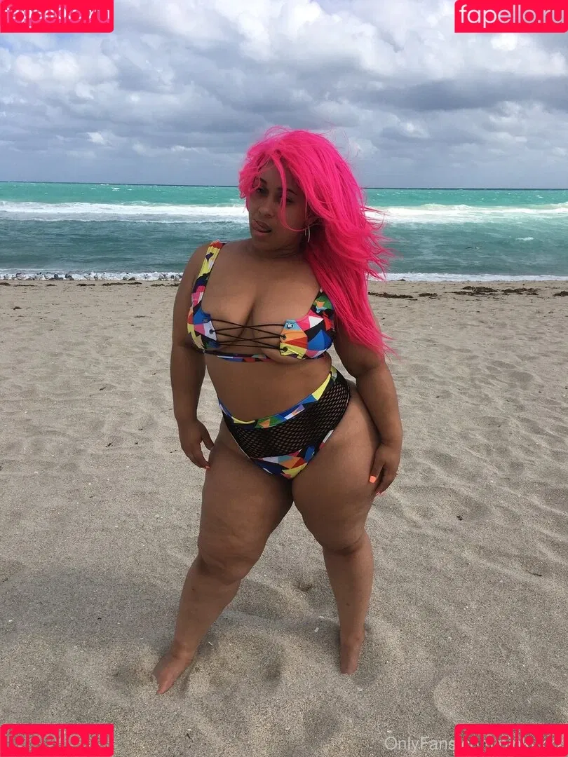 PinkyXXX Onlyfans Photo Gallery 
