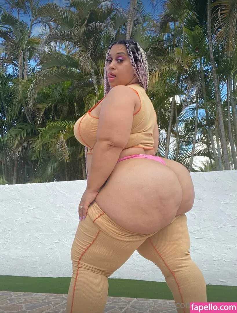 PinkyXXX Onlyfans Photo Gallery 