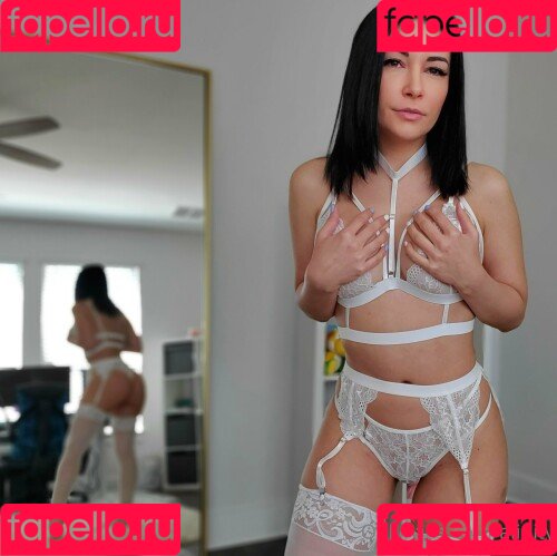 Alinity Feet Onlyfans Photo Gallery 