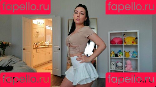 Alinity Feet Onlyfans Photo Gallery 