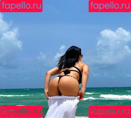 Alinity Feet Onlyfans Photo Gallery 