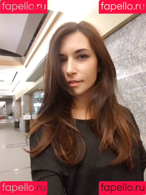 Alinity Feet Onlyfans Photo Gallery 