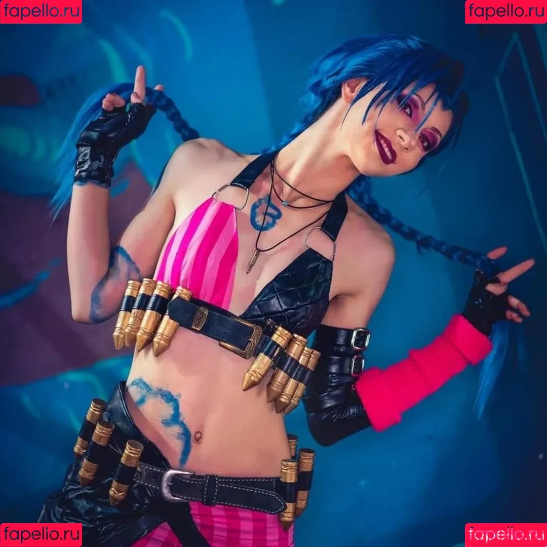 Michal Cosplay Onlyfans Photo Gallery 