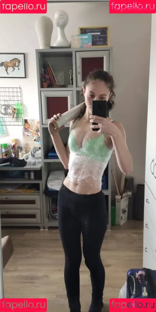 Michal Cosplay Onlyfans Photo Gallery 