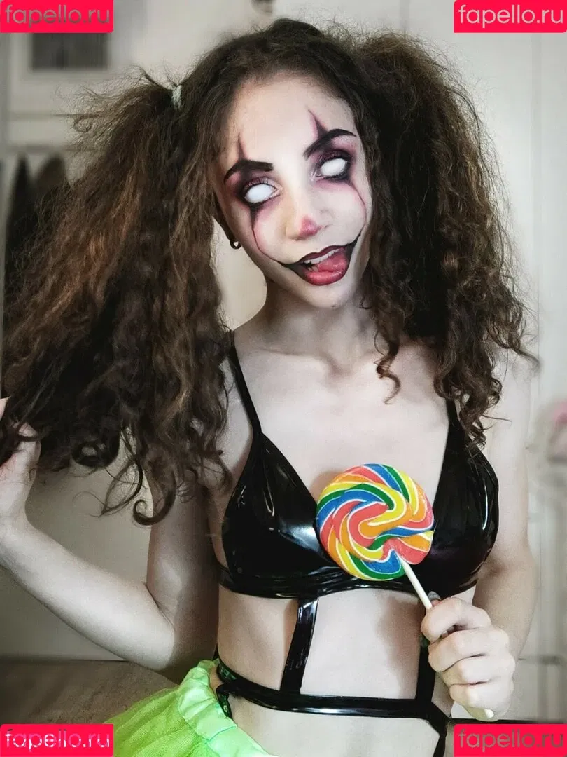 Michal Cosplay Onlyfans Photo Gallery 