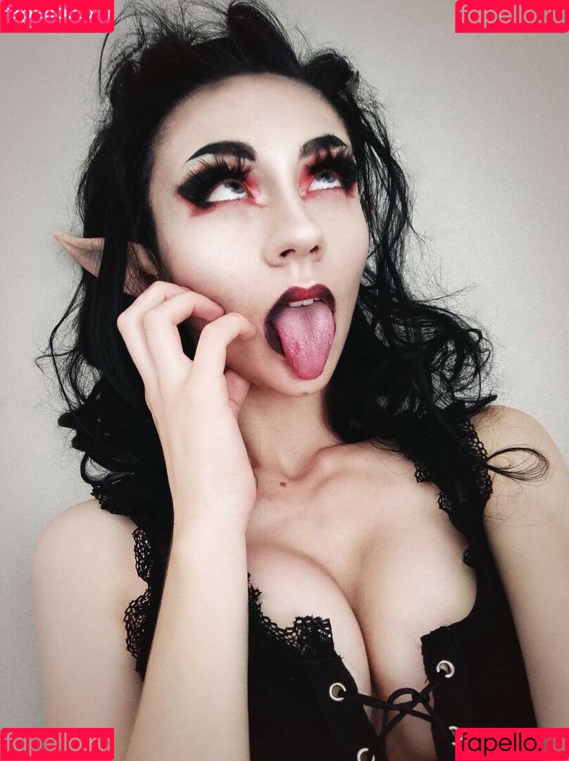 Michal Cosplay Onlyfans Photo Gallery 