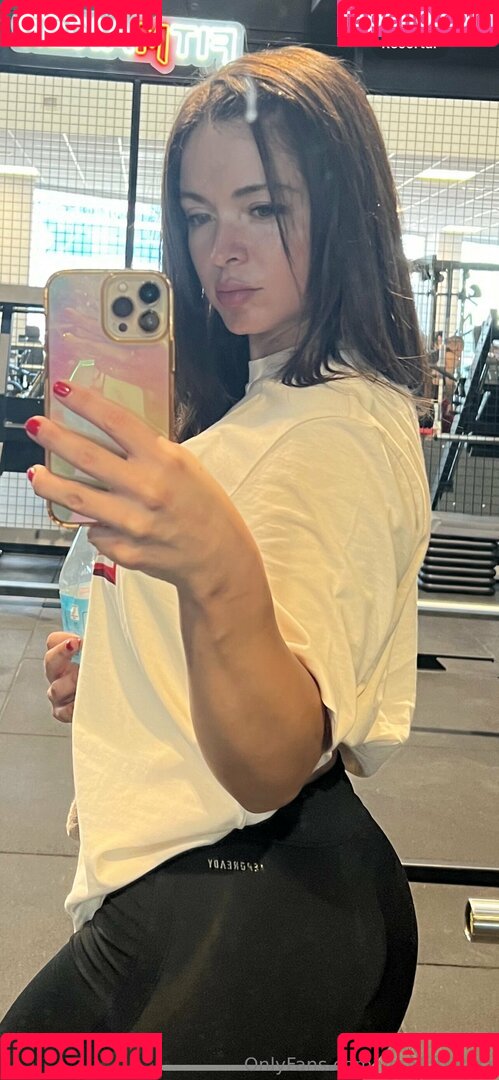 yourlittlenoa Onlyfans Photo Gallery 