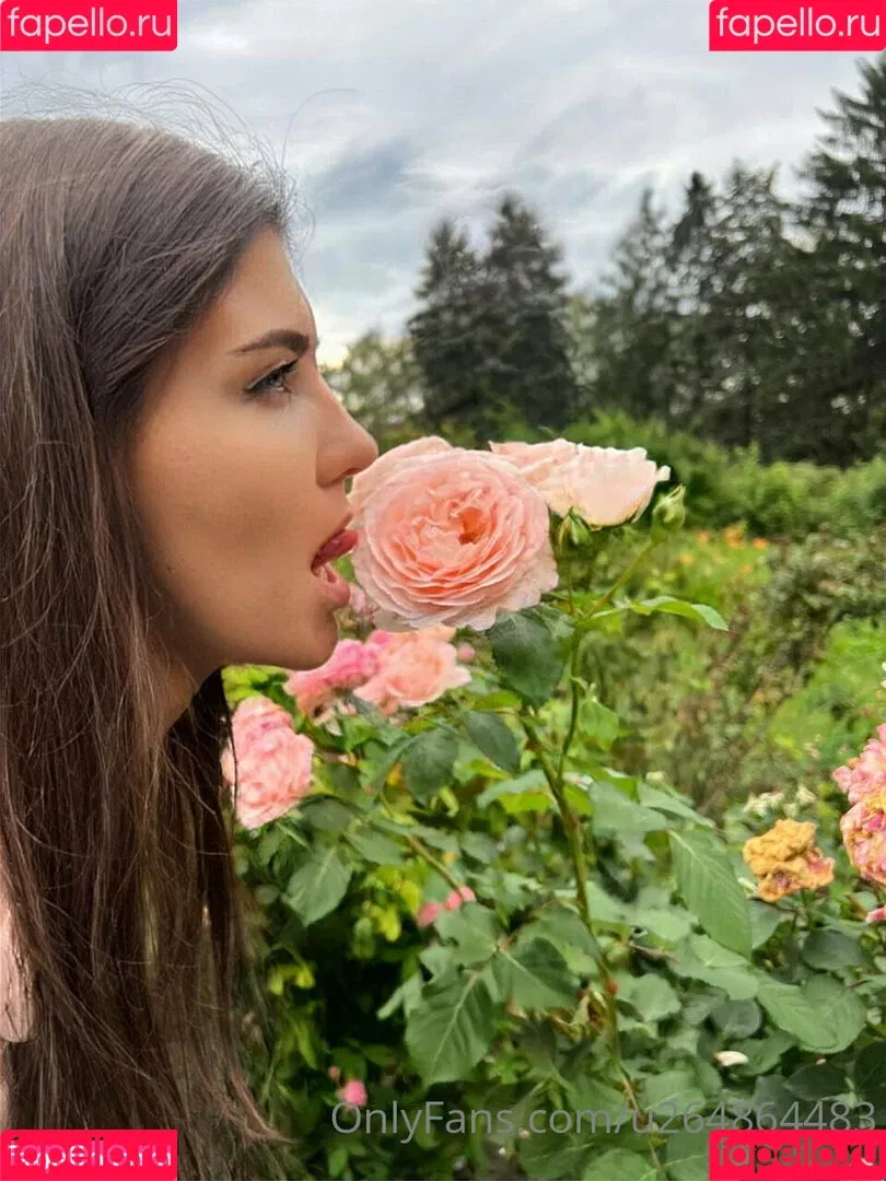 vika_ua Onlyfans Photo Gallery 